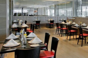 Concurso Sin Anillo: Ganadora de un almuerzo en Zafrán de Radisson Blu