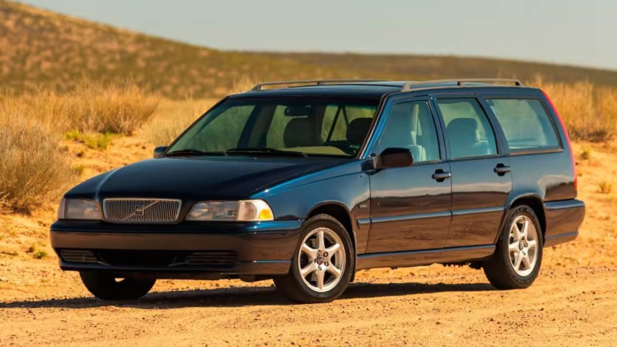 Otro auto famoso va a subasta, ahora el Volvo de Pollos Hermanos de ”Breaking Bad” 2 Volvo V70 Breaking Bad