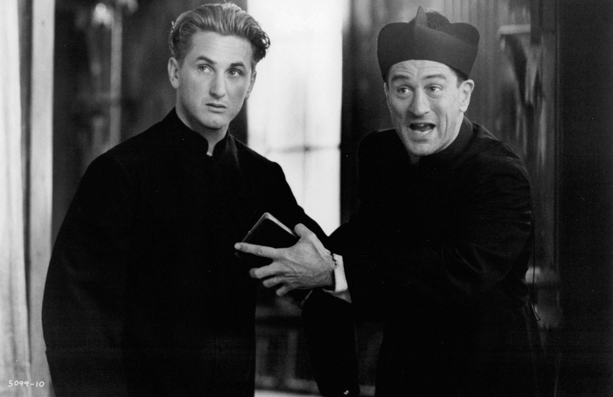 still-of-robert-de-niro-and-sean-penn-in-were-no-angels-(1989)-large-picture