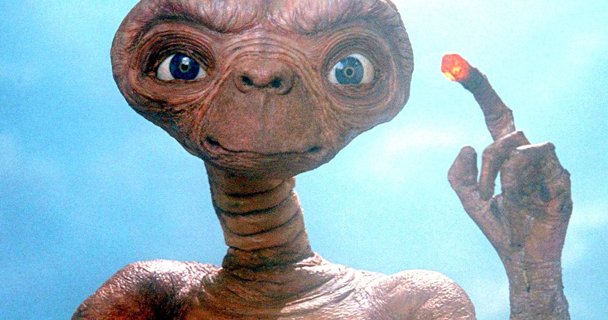 Et-Extraterrestrial-Original-Ending-Script-Changes.jpg