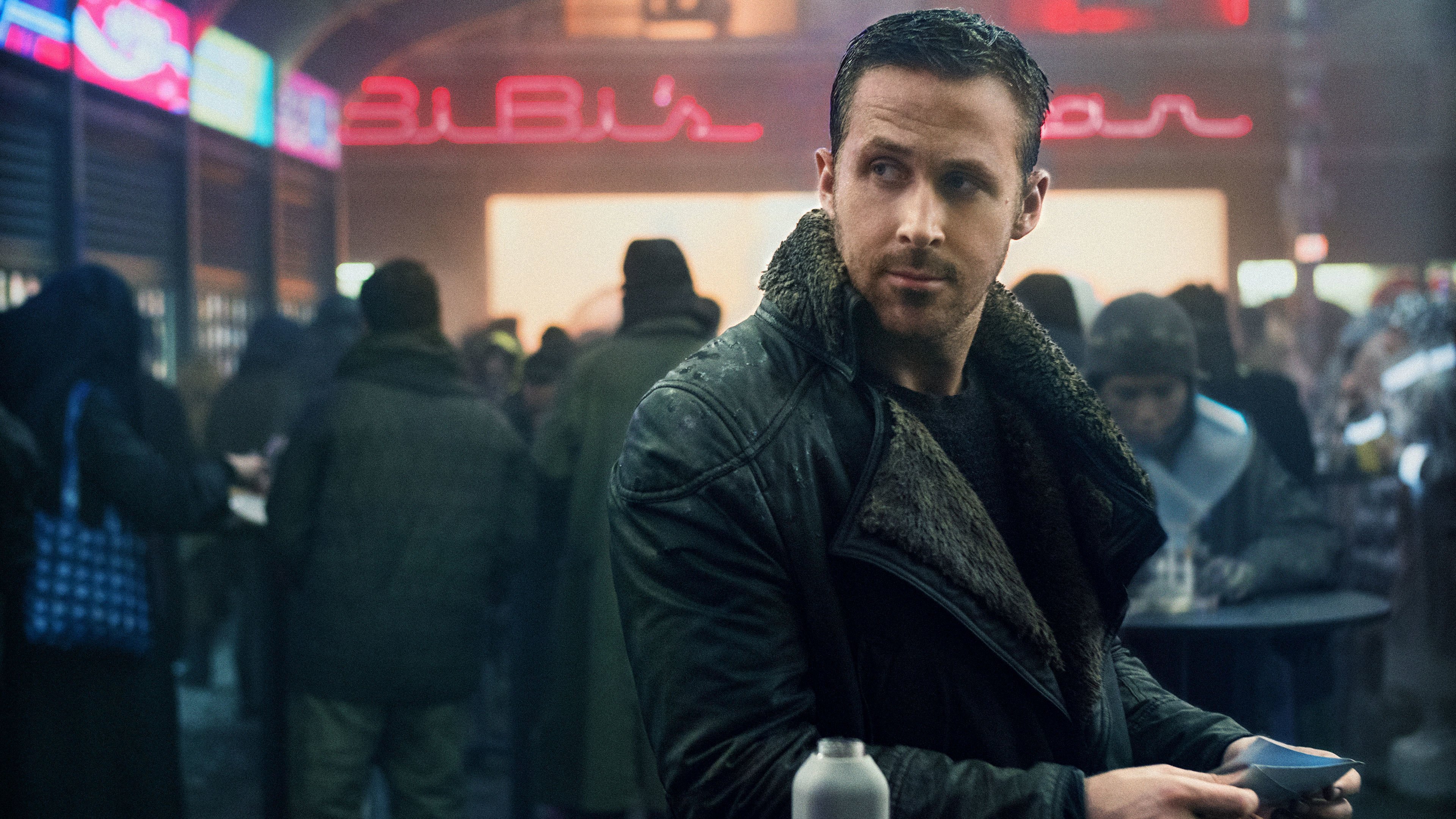 Бегущий по лезвию 2049 музыка