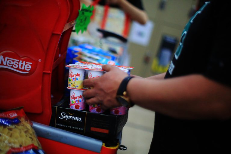 estado comercio miércoles