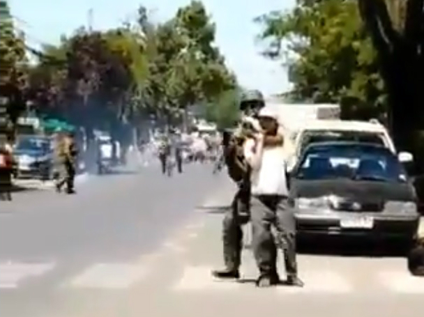 carabinero escudo humano