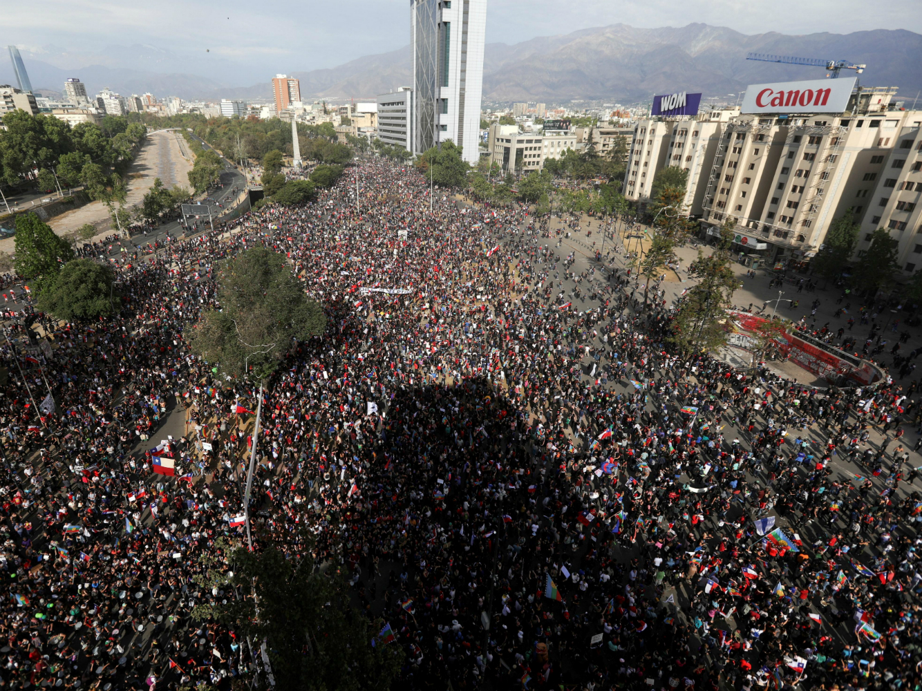 Convocan múltiples marchas para hoy viernes — Radio Concierto Chile
