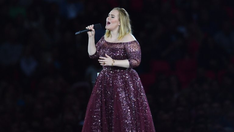 Adele web