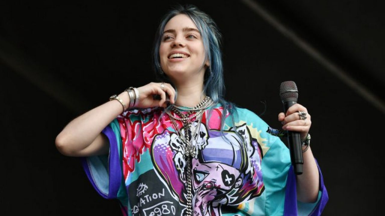 Billie Eilish: El día que se quedó en ropa interior durante un concierto
