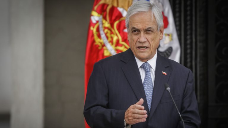 Piñera veto web