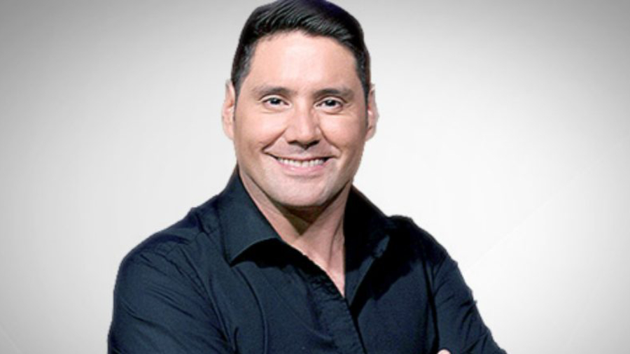 Pancho Saavedra donación