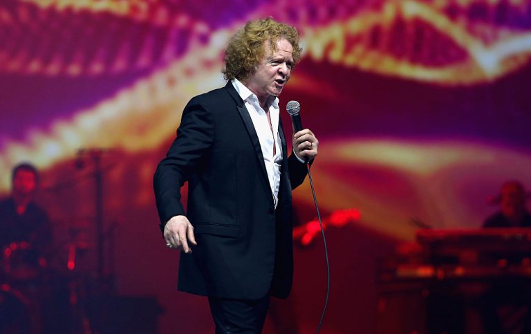 Mick Hucknall