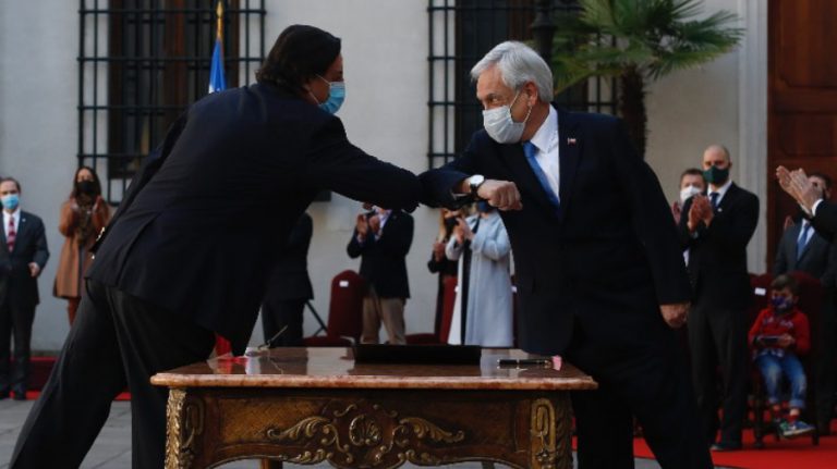 Piñera Cambio de Gabinete lápiz web