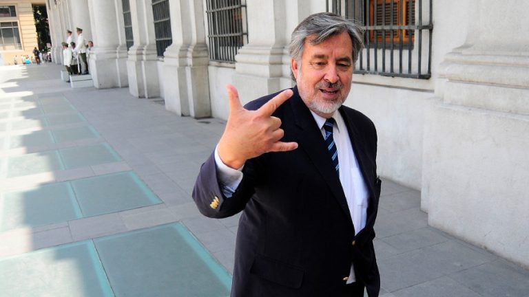 Alejandro Guillier colo colo AFP