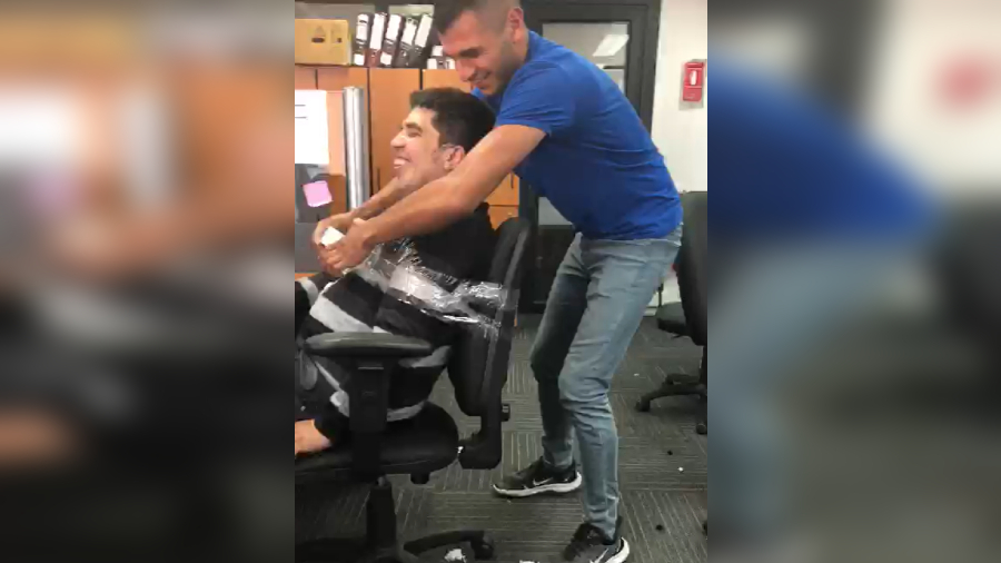 Trabajador discapacitado scotch