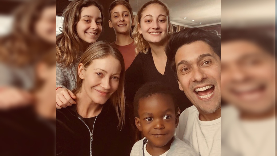 Marcela Vacarezza y Rafa Araneda hijo web