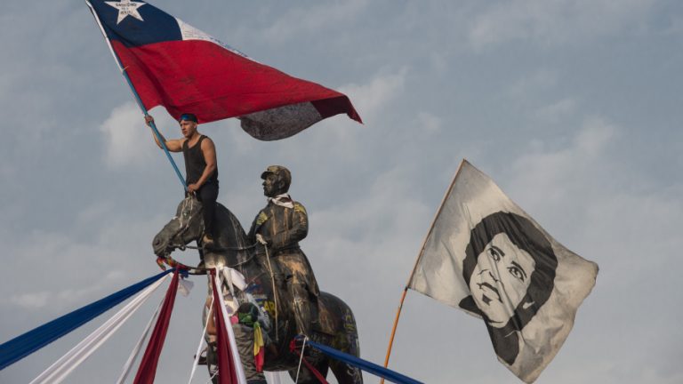 Víctor Jara protestas GettyImages-1194283420 web
