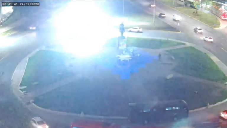 Carabineros plaza baquedano intervención artística