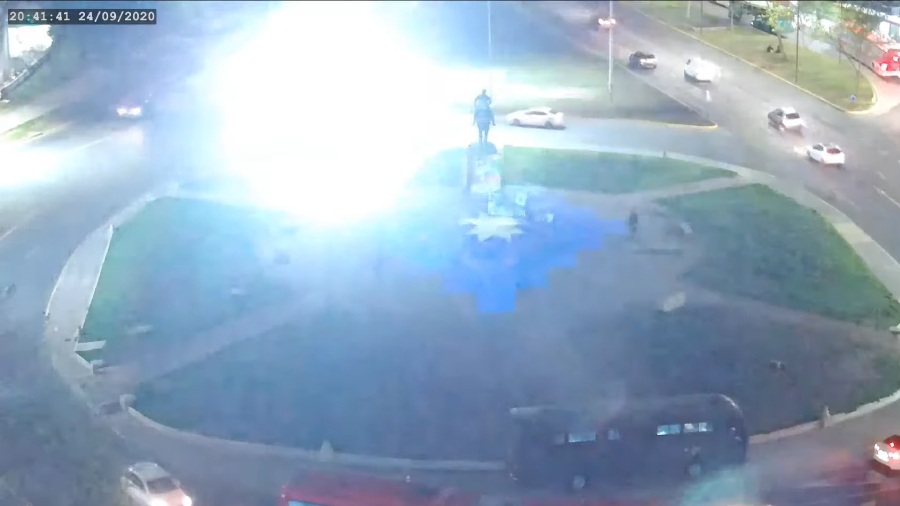 Carabineros plaza baquedano intervención artística