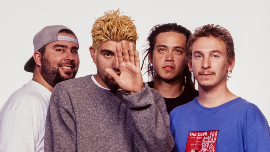 Around the Fur, el segundo disco de Deftones cumple 23 años hoy — Radio