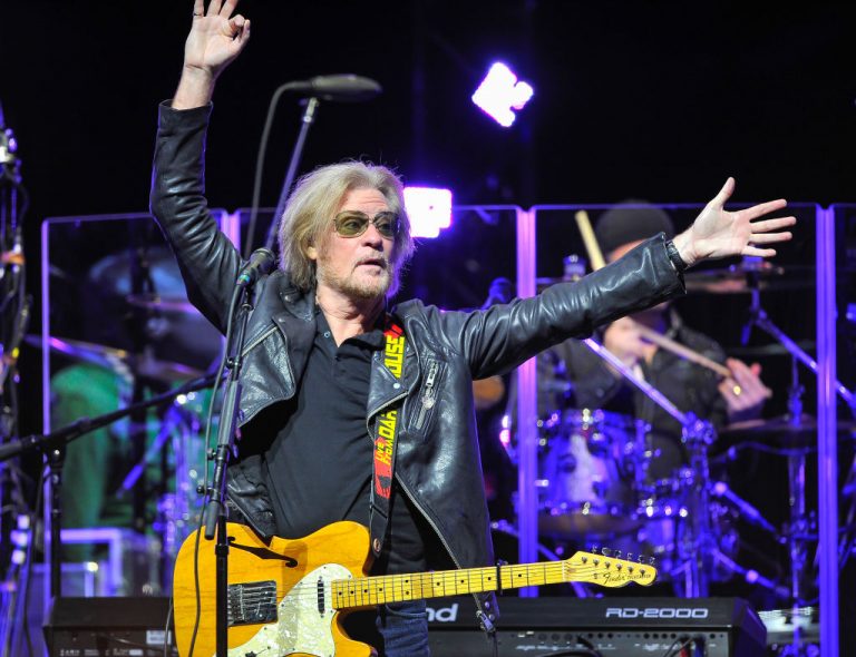 daryl hall