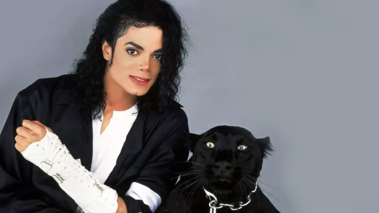 Michael Jackson Black And White