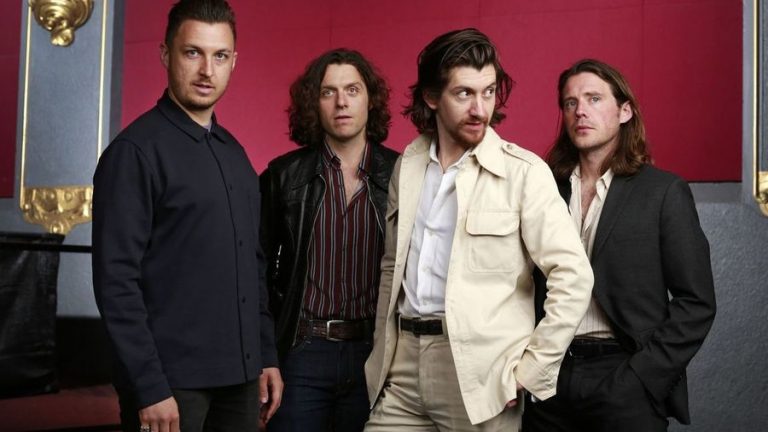 Arctic Monkeys 2018 web