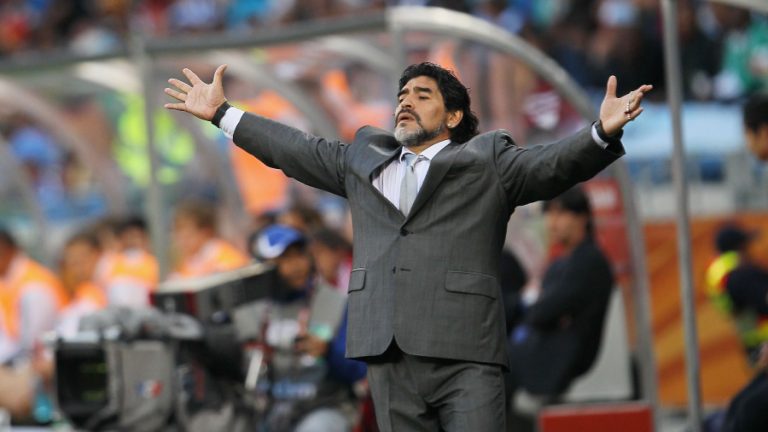 Diego Maradona GettyImages-102606804 web