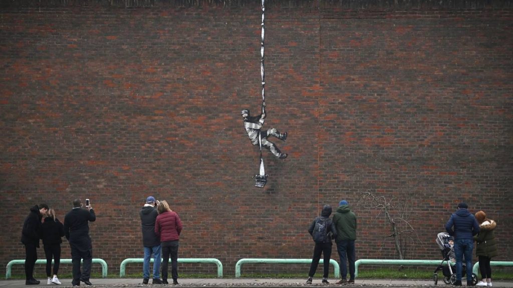 Banksy Reading Oscar Wilde