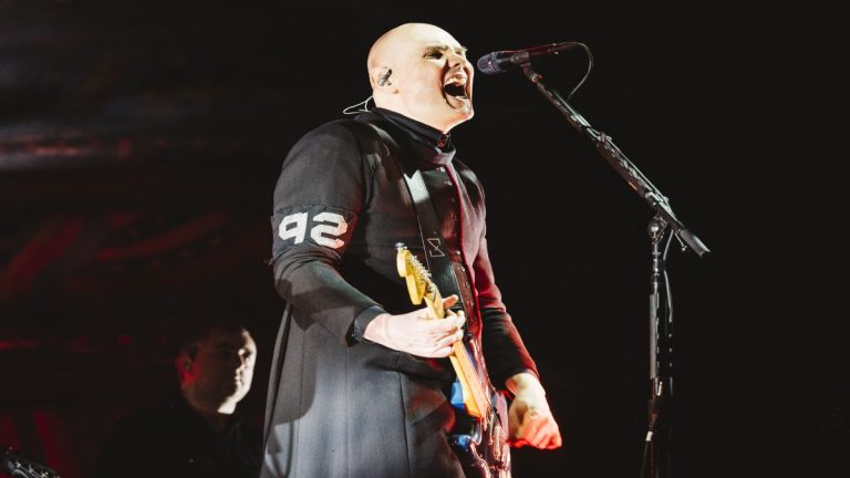 Smashing Pumpkins trabaja en un disco de 33 canciones
