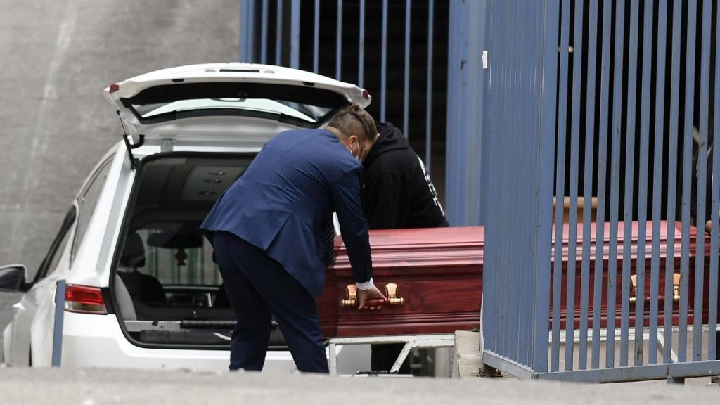 Hospital Carlos Van Buren Sin Espacio En La Morgue