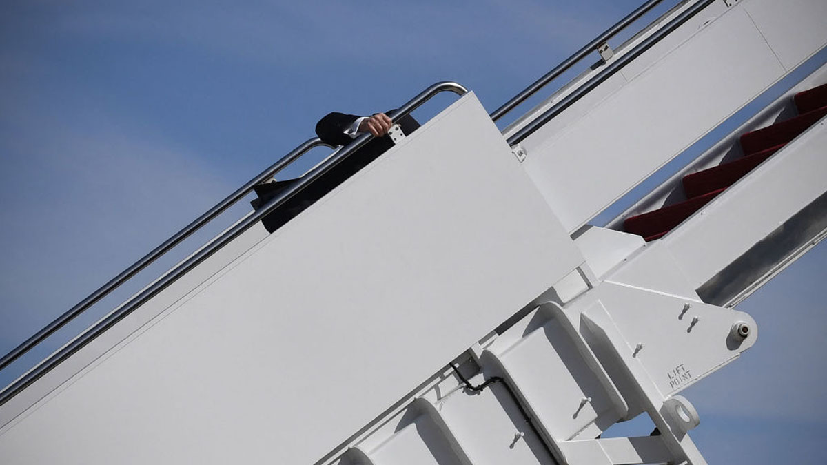 COMBO US POLITICS BIDEN DEPARTURE