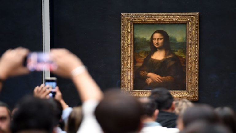 Mona Lisa Crítico De Arte Descubre Detalle Nunca Antes Visto