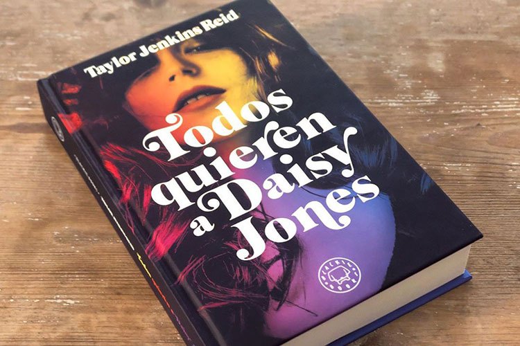 Todos Quieren A Daisy Jones Libro