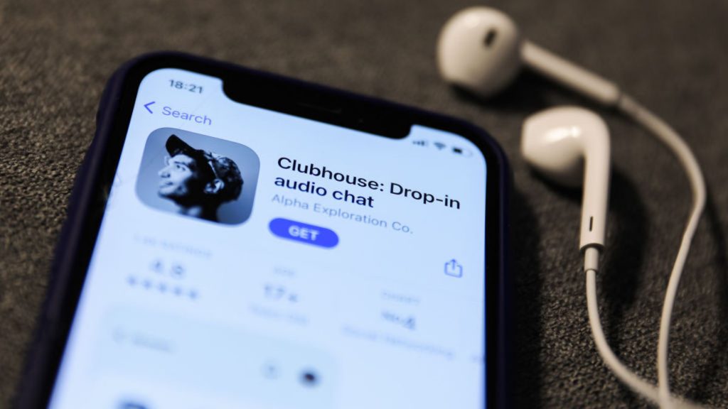 Clubhouse Photo Illustrations