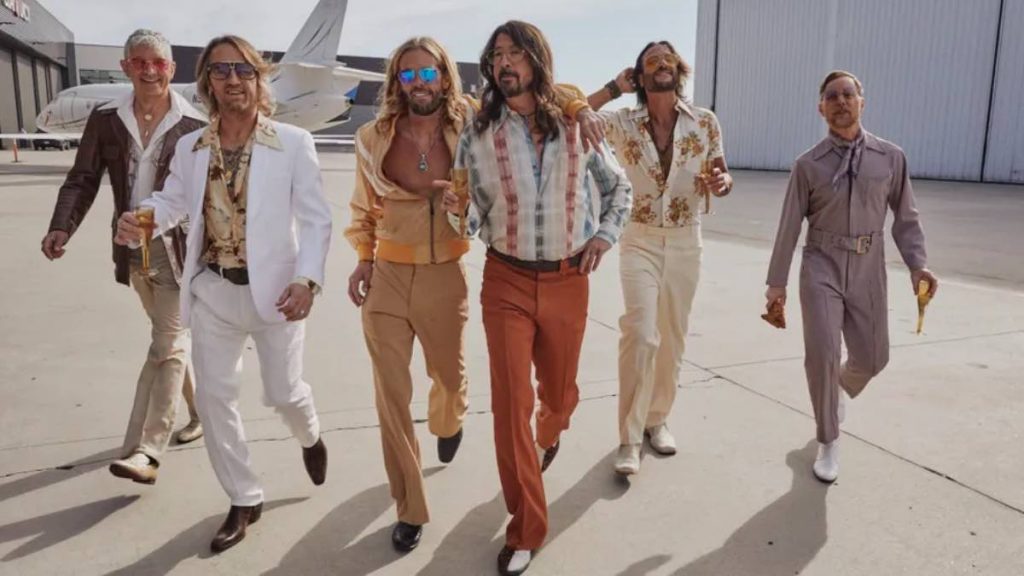 Dee Gees Foo Fighters