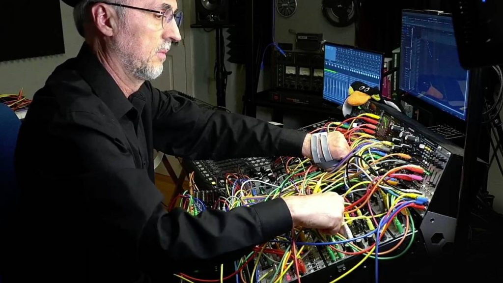 Dinosaur Her(ar)d Música Con Computadores