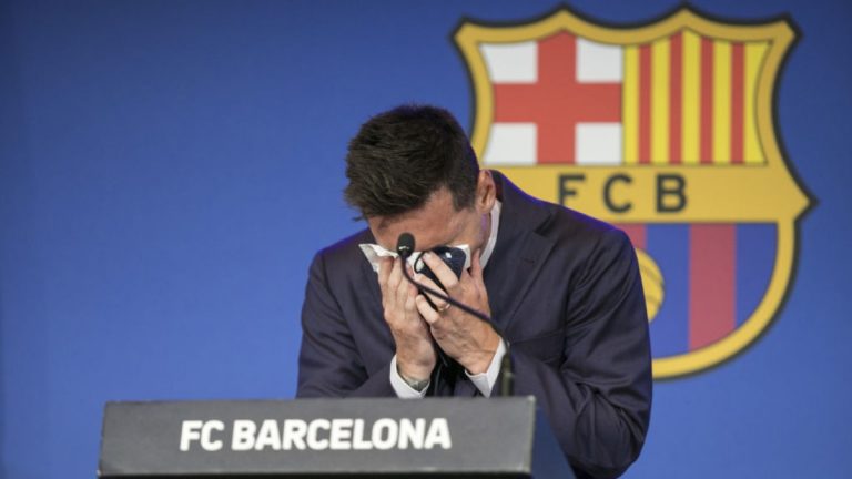 Por qué se fue Messi del Barcelona