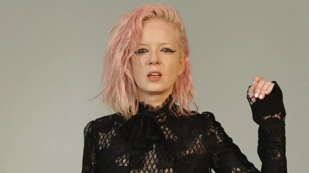 Shirley Manson