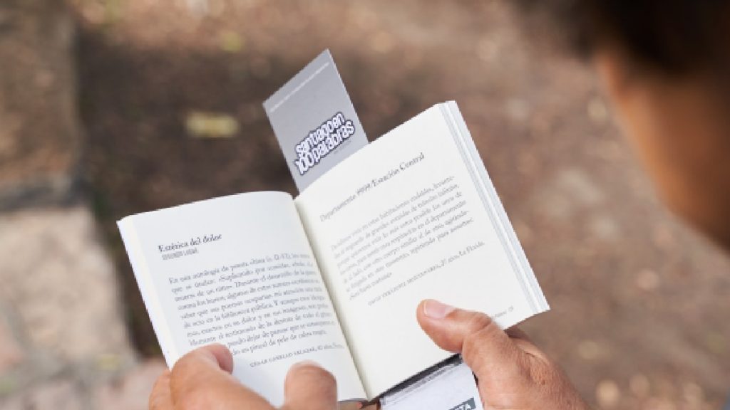 Santiago En 100 Palabras