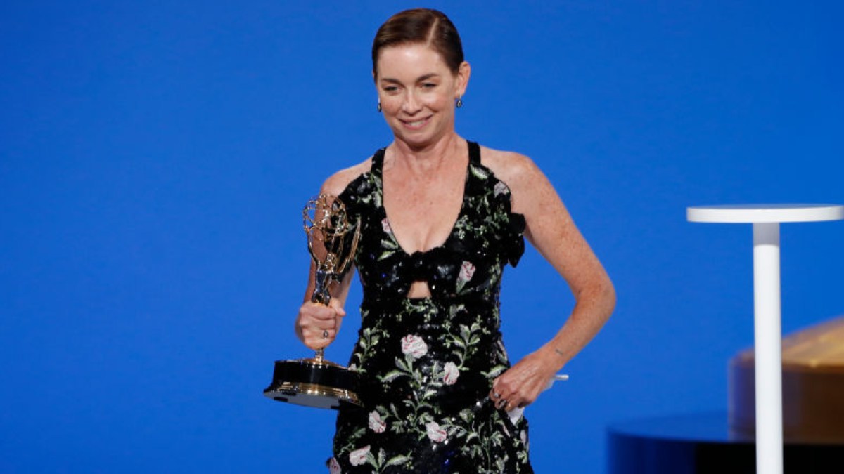 Julianne Nicholson