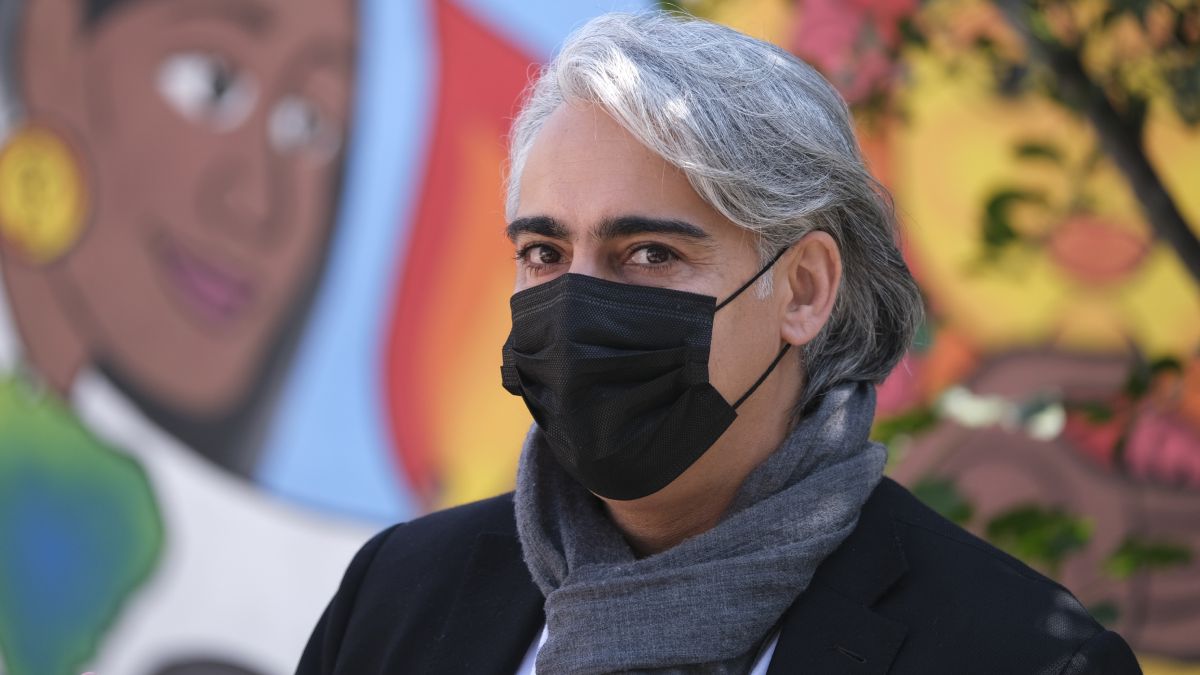 Marco Enríquez Ominami ME O