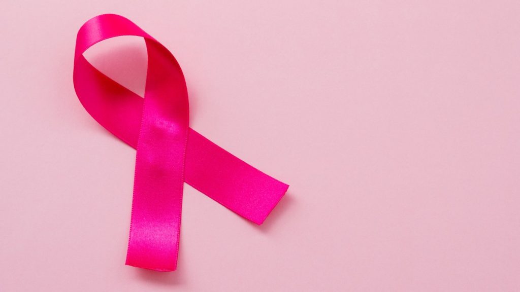 Dr. Álex Renner Oncologo