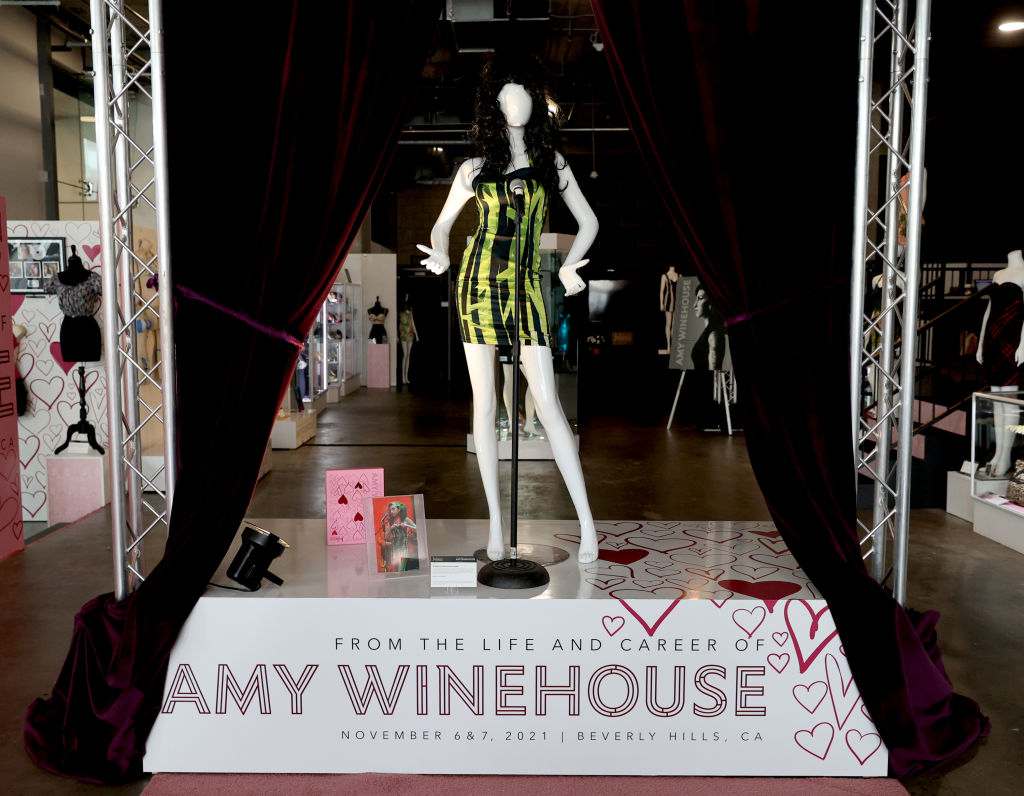 Amy Winehouse Vestido