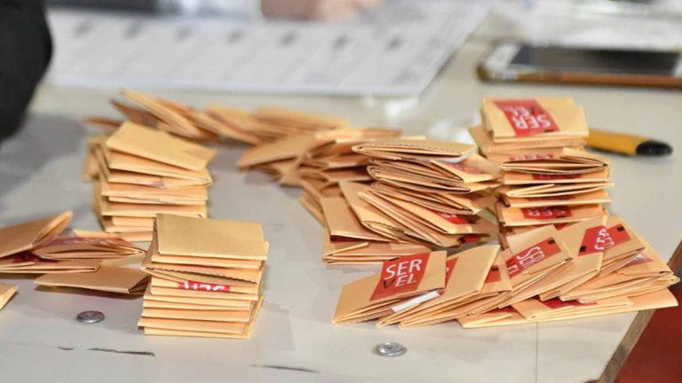 es obligatorio votar