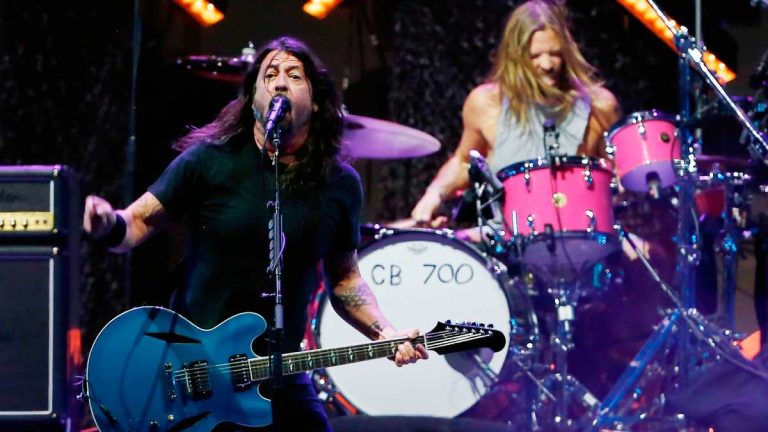 Foo Fighters Lollapalooza GettyImages 1239309264 (1)
