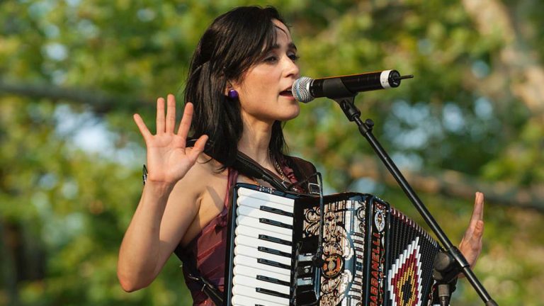 Julieta Venegas
