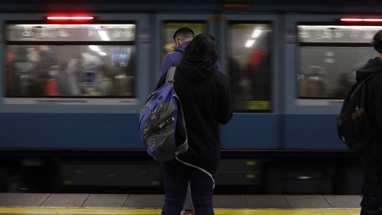 Metro De Santiago