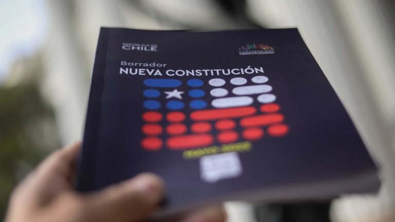 Nueva Constitución