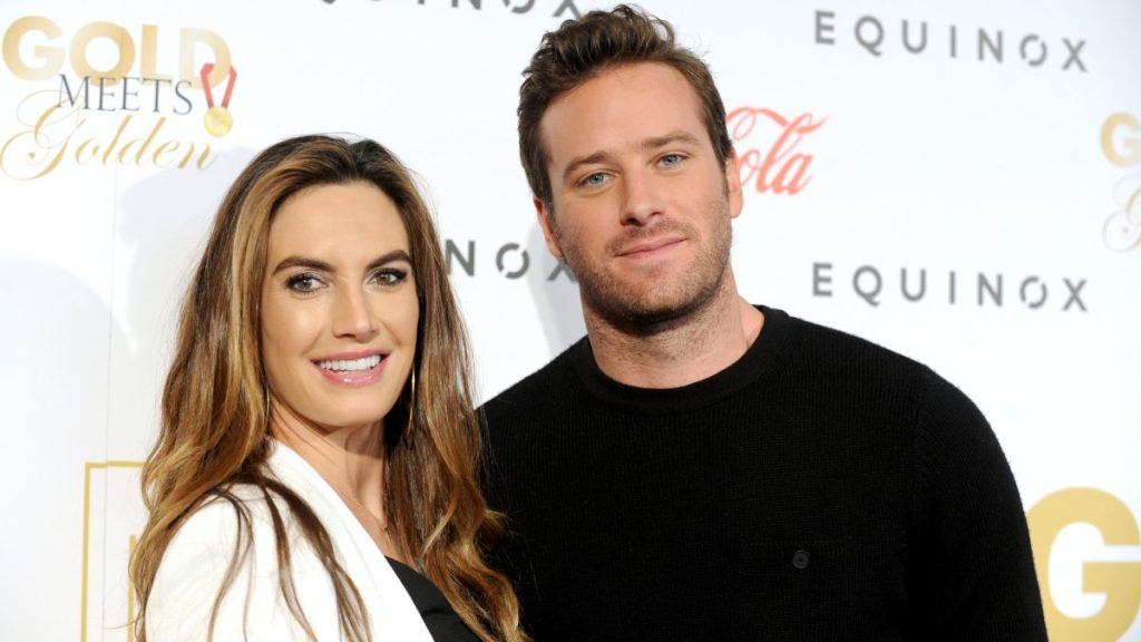 Harmie Hammer Y Elizabeth Chambers