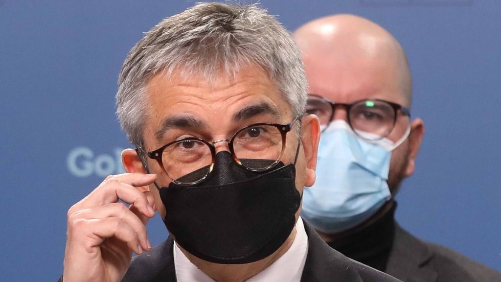 Mario Marcel Cambio De Gabinete