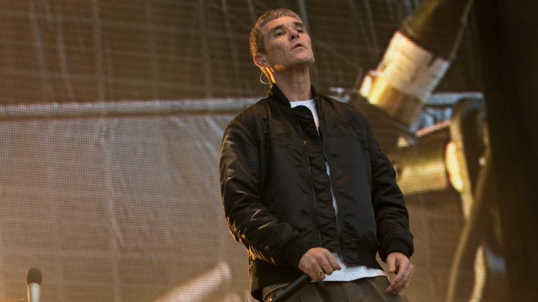Ian Brown Criticas