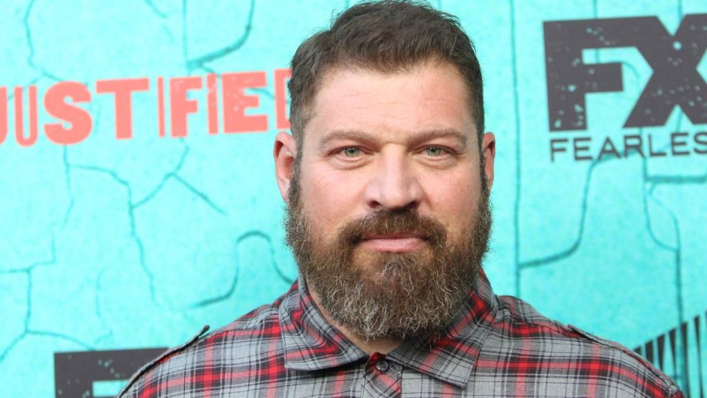 Brad William Henke Muere